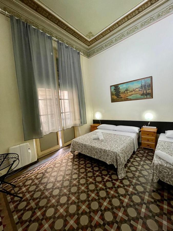 Mariarooms Hostel Βαρκελώνη Εξωτερικό φωτογραφία