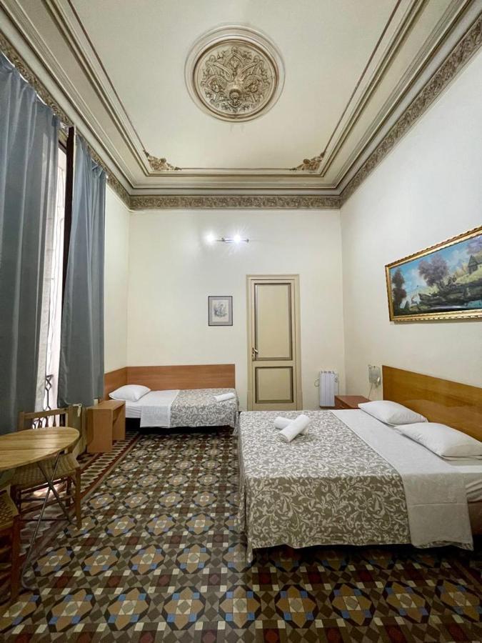 Mariarooms Hostel Βαρκελώνη Εξωτερικό φωτογραφία